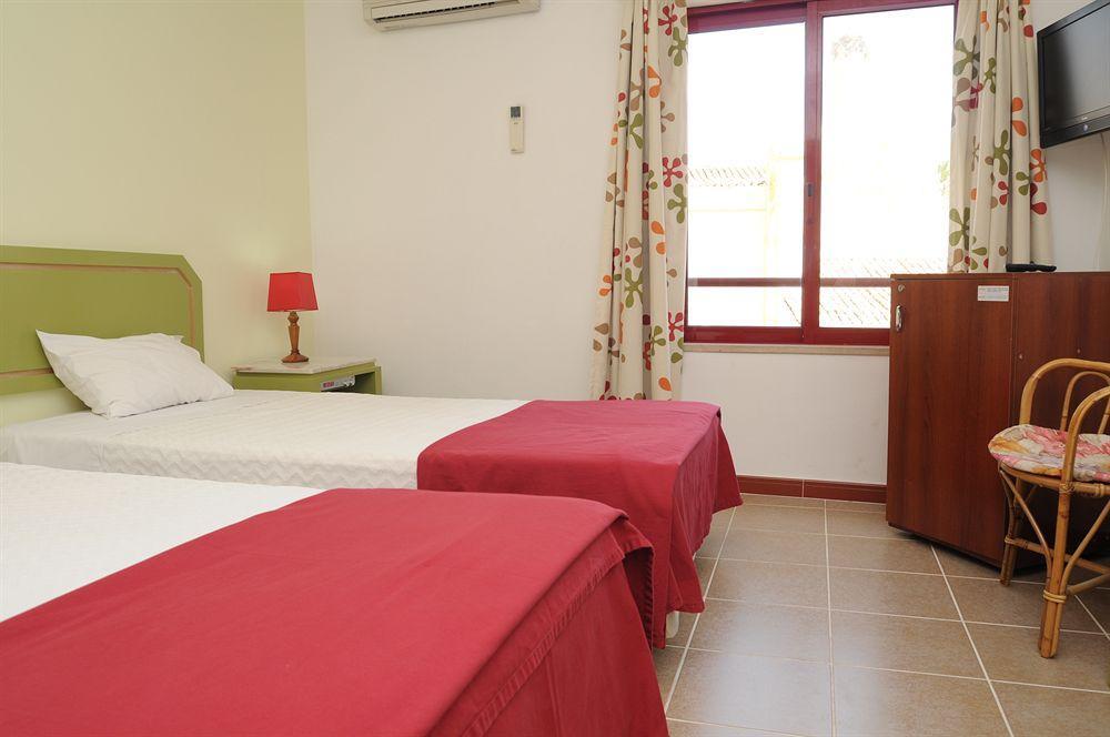 Best Western Hotel Dom Bernardo Faro Room photo