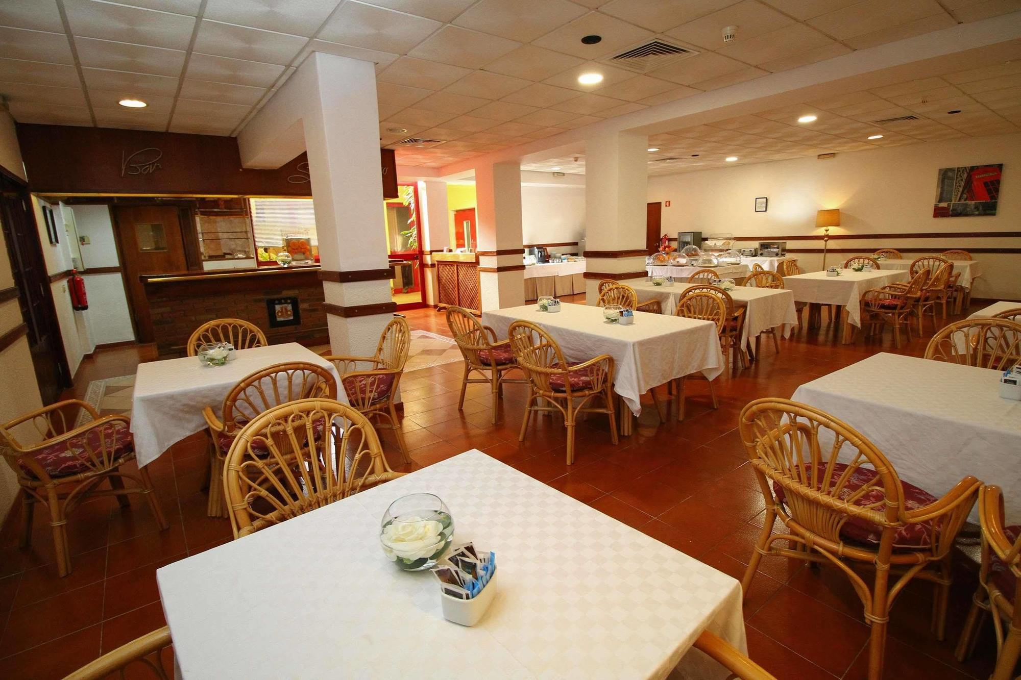 Best Western Hotel Dom Bernardo Faro Exterior photo